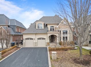 1857 Ivygate Ct, Mississauga, ON L5L 0A8