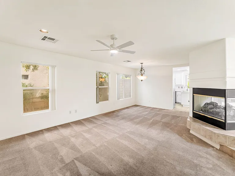9522 Arrowhead Falls Ct — Photo 4
