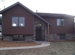 1206 High Ave E, Oskaloosa, IA 52577