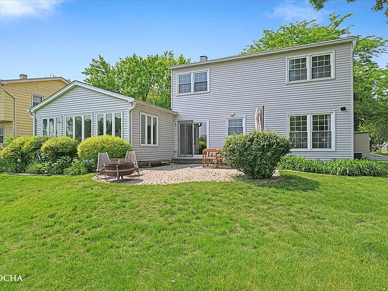 1012 Bainbridge Dr — Photo 40