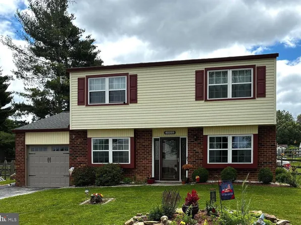 3002 Kimberly Dr, East Norriton, PA 19401