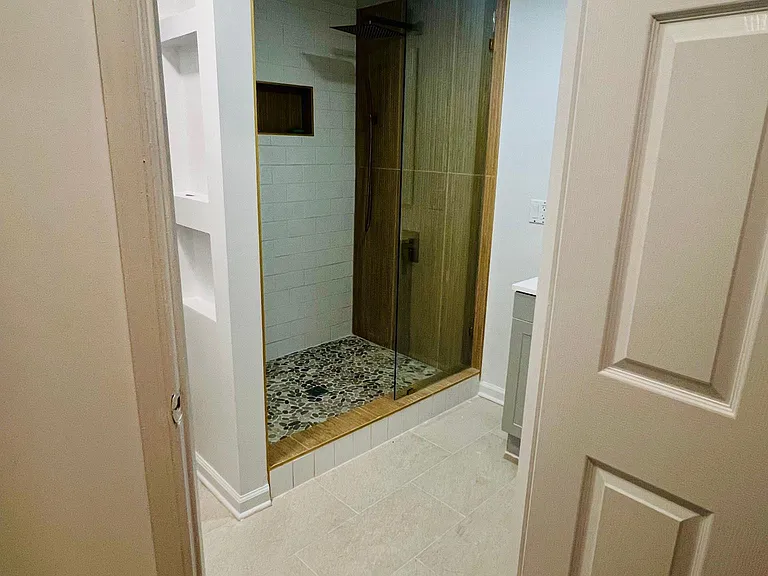 13627 Cedar Creek Ln — Photo 9