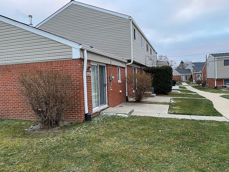 1st image of 8061 Coventry St #109