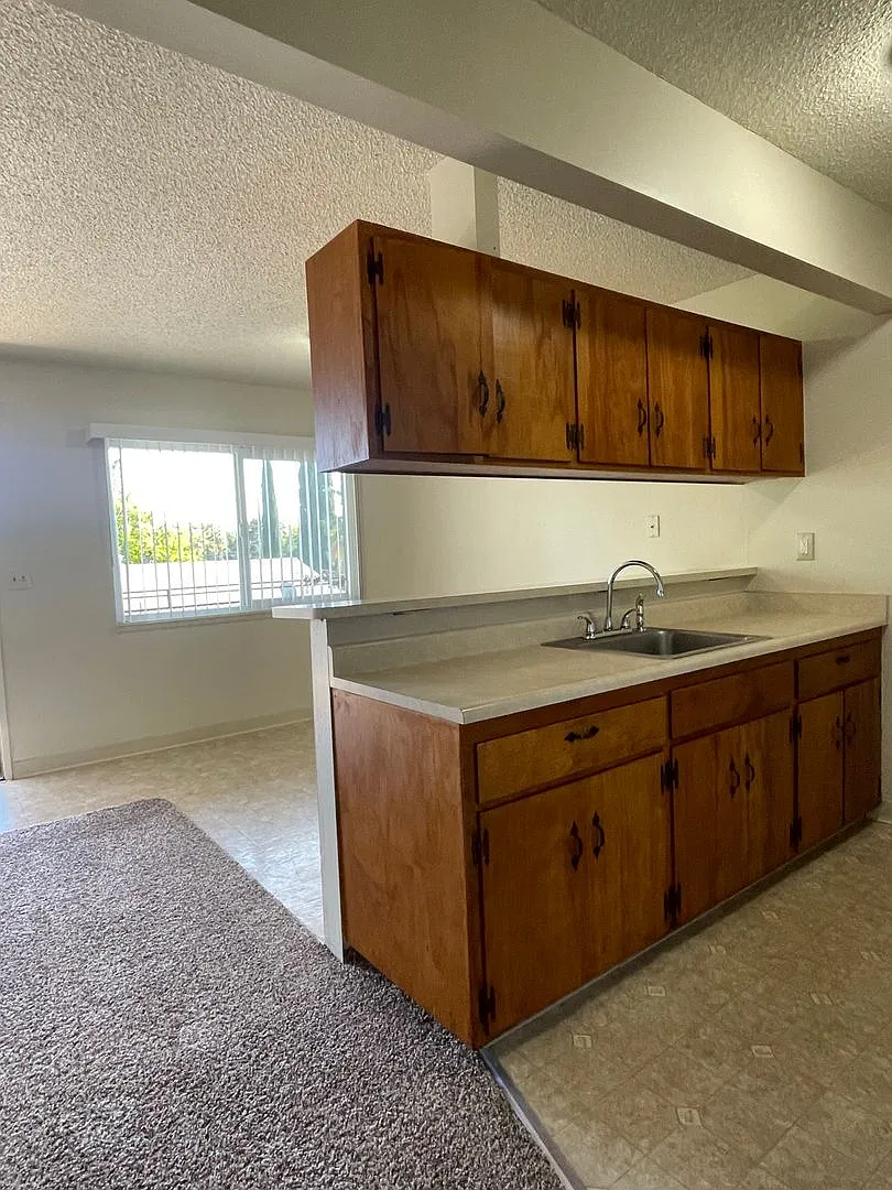 2338 Butte Street — Photo 2