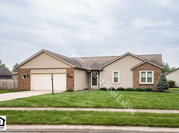 5021 Clovedale Dr, Woodburn, IN 46797