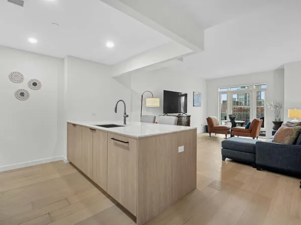 13 West 116th Street image 1 of 17