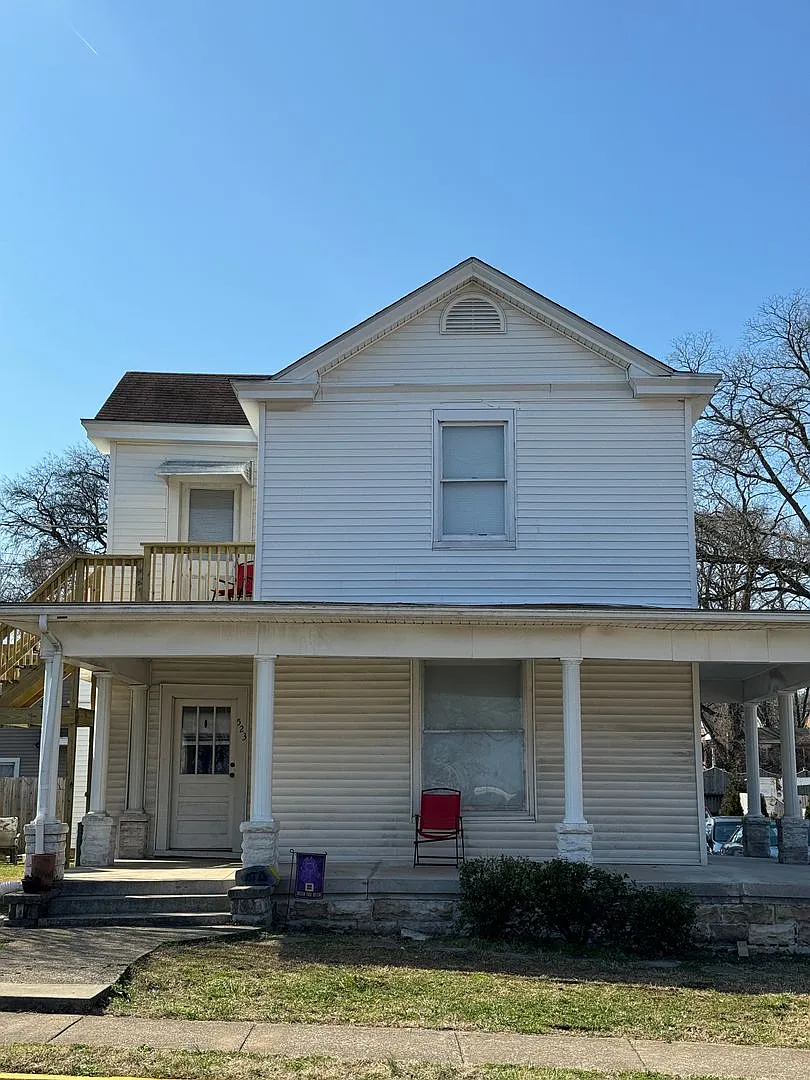523 E 12th Avenue — Photo 3