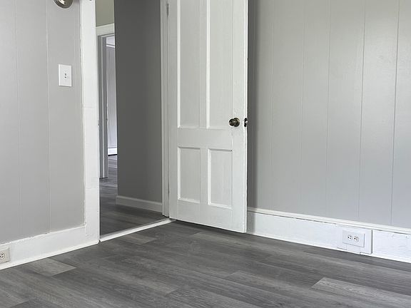 5th image of 86 West St
