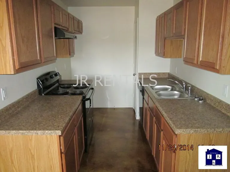 2923 Starlight Dr #B — Photo 7