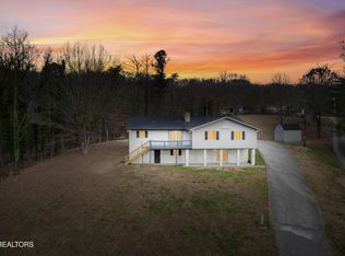 8431 Rising Sun Dr, Corryton, TN 37721