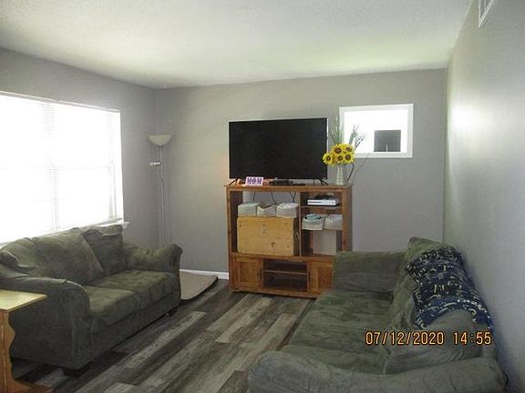 3rd image of 1236 Lake Dr