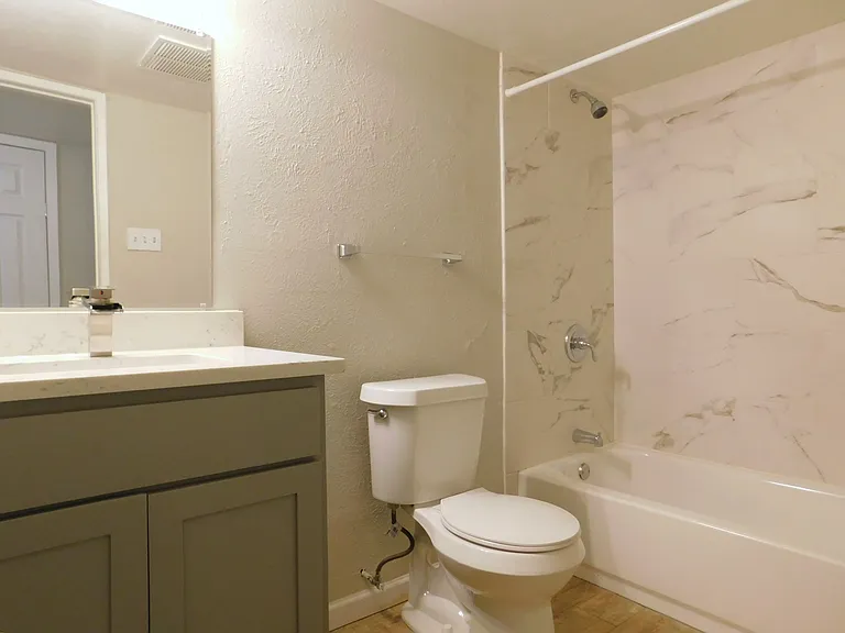 5529 Gates Dr — Photo 15