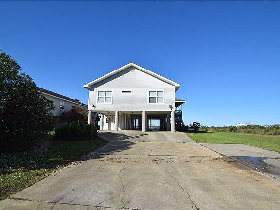 3rd image of 3721 Lakeview Dr