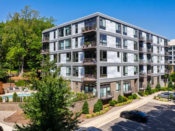 1300 Saint Marys St Suite 208, Raleigh, NC 27605