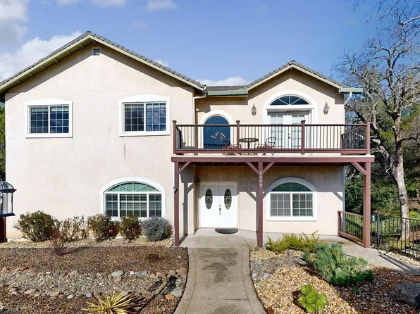 2409 Ruby Ct, Rocklin, CA 95677