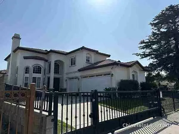 13736 Monterey Ave — Photo 1