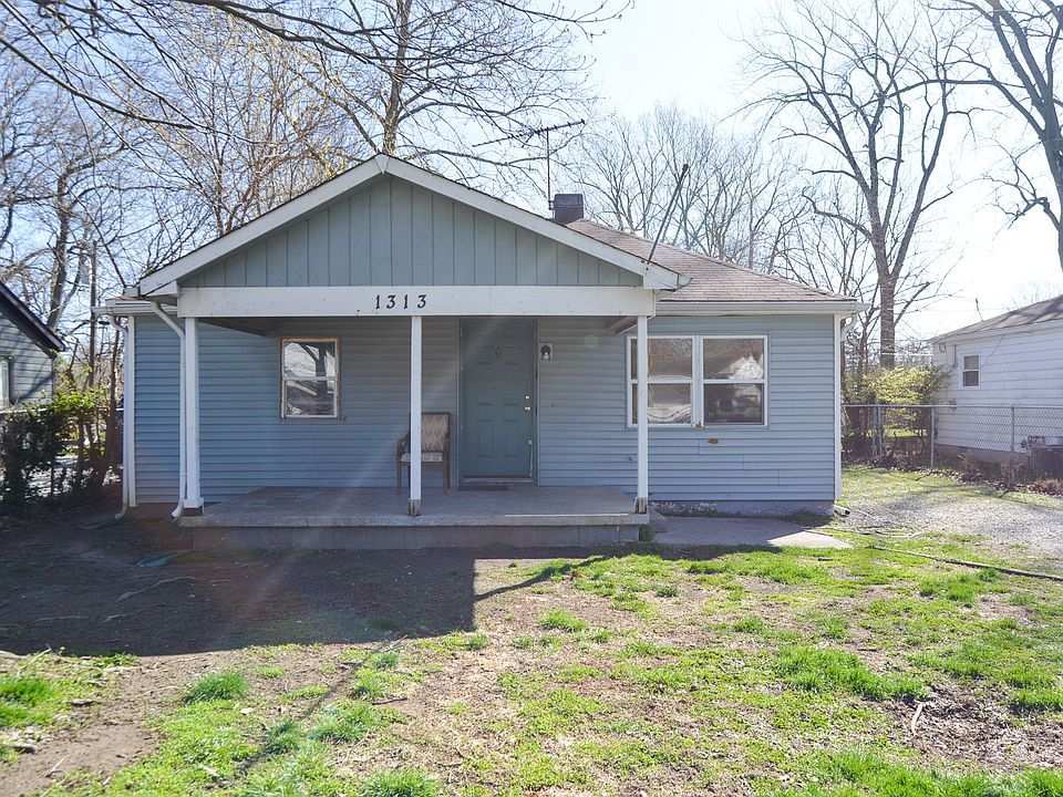 1st image of 1313 S Riley Ave