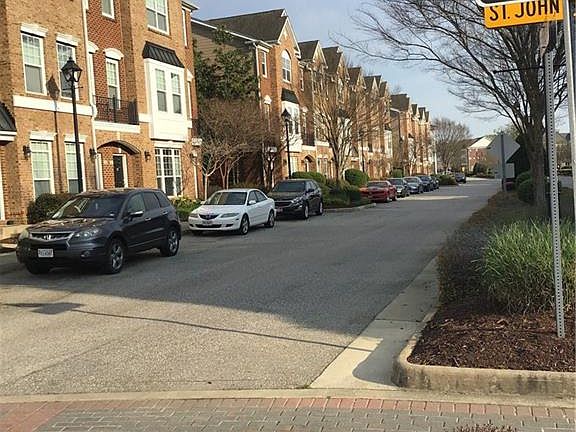 2nd image of 680 Claire Ln