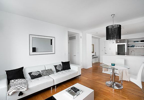 3rd image of 635 W 42nd St APT 29D