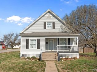 301 E Maple St, Wentzville, MO 63385