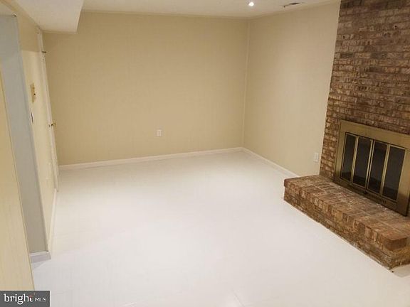 2nd image of 4540 Garbo Ct