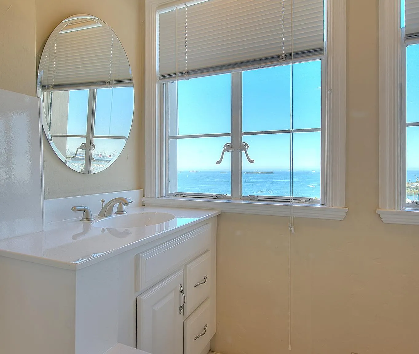 800 E Ocean Blvd — Photo 4