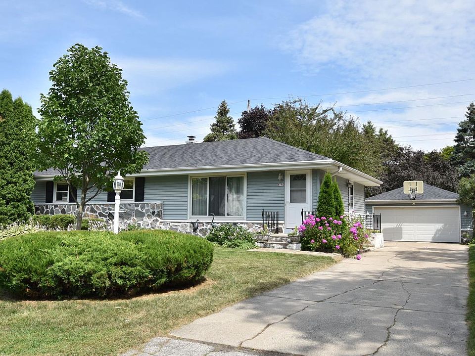 1st image of 8096 North 61st STREET