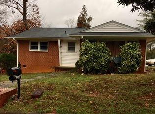 300 Rosemary Dr, Lexington, NC 27292