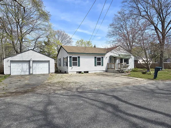 145 Magnolia Drive, Mastic Beach, NY 11951