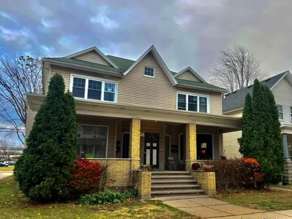 1416 6th St, Port Huron, MI 48060