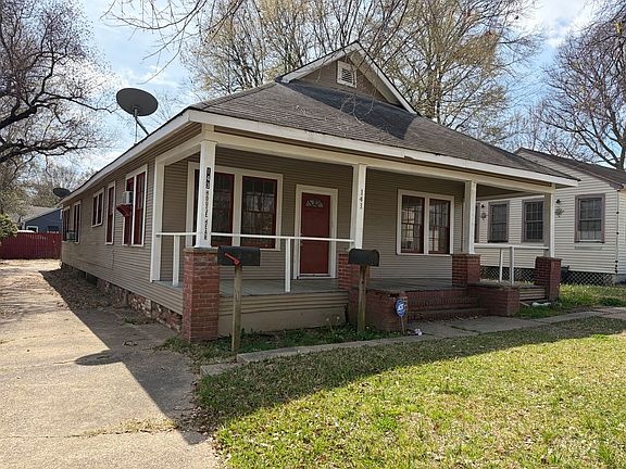 2nd image of 141 Olive St