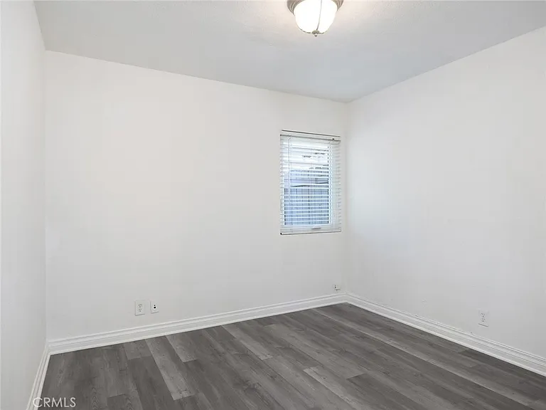 5020 Topanga Canyon Blvd — Photo 22