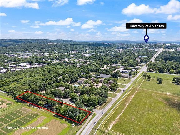 3rd image of 2190 N Garland Ave #4