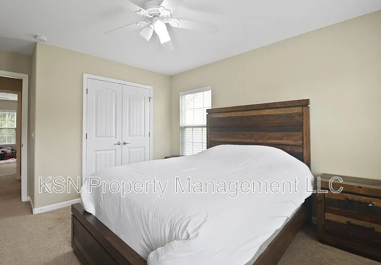 144 Tahoe Dr — Photo 31