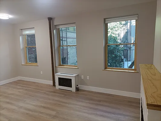 Rented by Marc Alloul, LREB | media 1