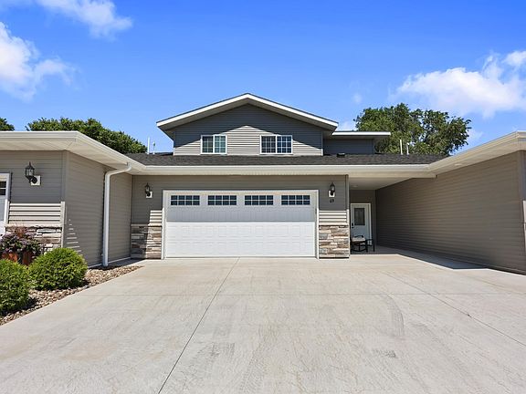 2nd image of 69 4th Ave NW