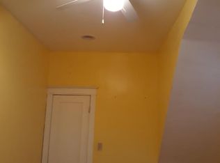 5805 S Troy St FL 1ST, Chicago, IL 60629