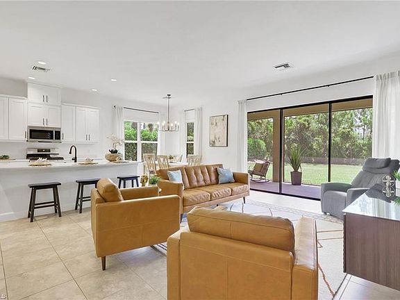 4th image of 19657 Estero Pointe LN