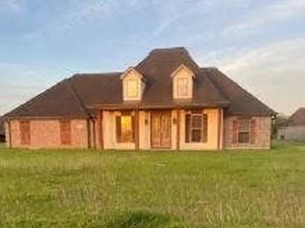 617 Cedar Ridge St, Iowa, LA 70647