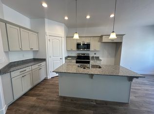 1345 N Sage Dr, Lehi, UT 84043
