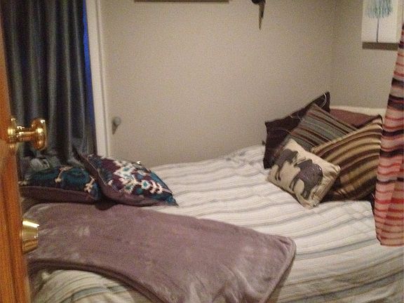 Small Bedroom