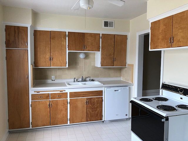2nd image of 9025 W North Ave #4