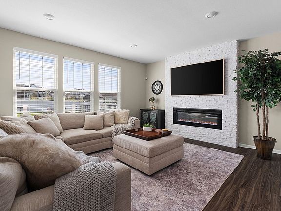 2nd image of 1677 Liatris Dr