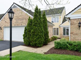 1374 Shire Cir, Inverness, IL 60067