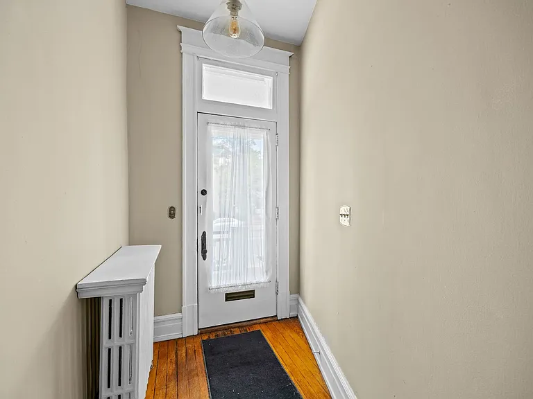 2713 W Grace St — Photo 3