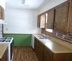 2nd image of 123 Hedman Ln