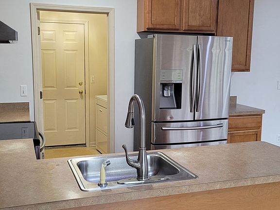 4th image of 29472 Juneau Ln