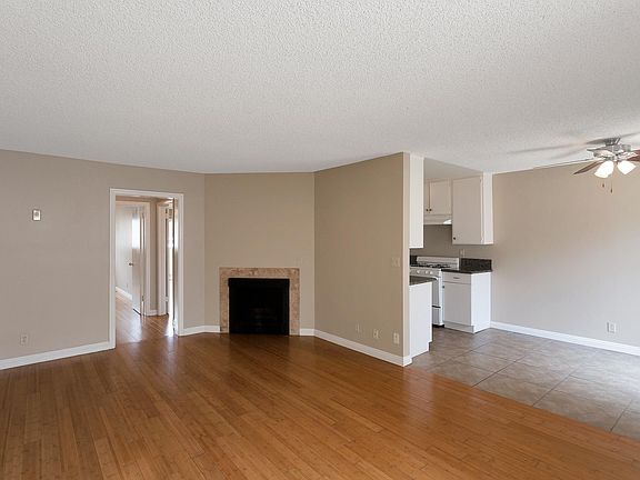 5th image of 820 Pier Ave #7