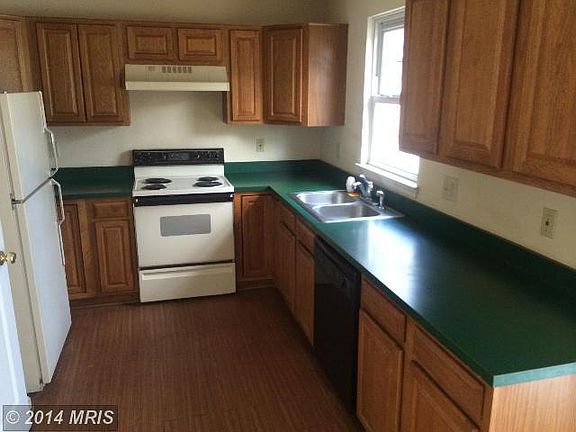 5th image of 11917 Woodland View Dr