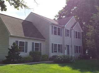 17 Hurst Blvd, Lititz, PA 17543